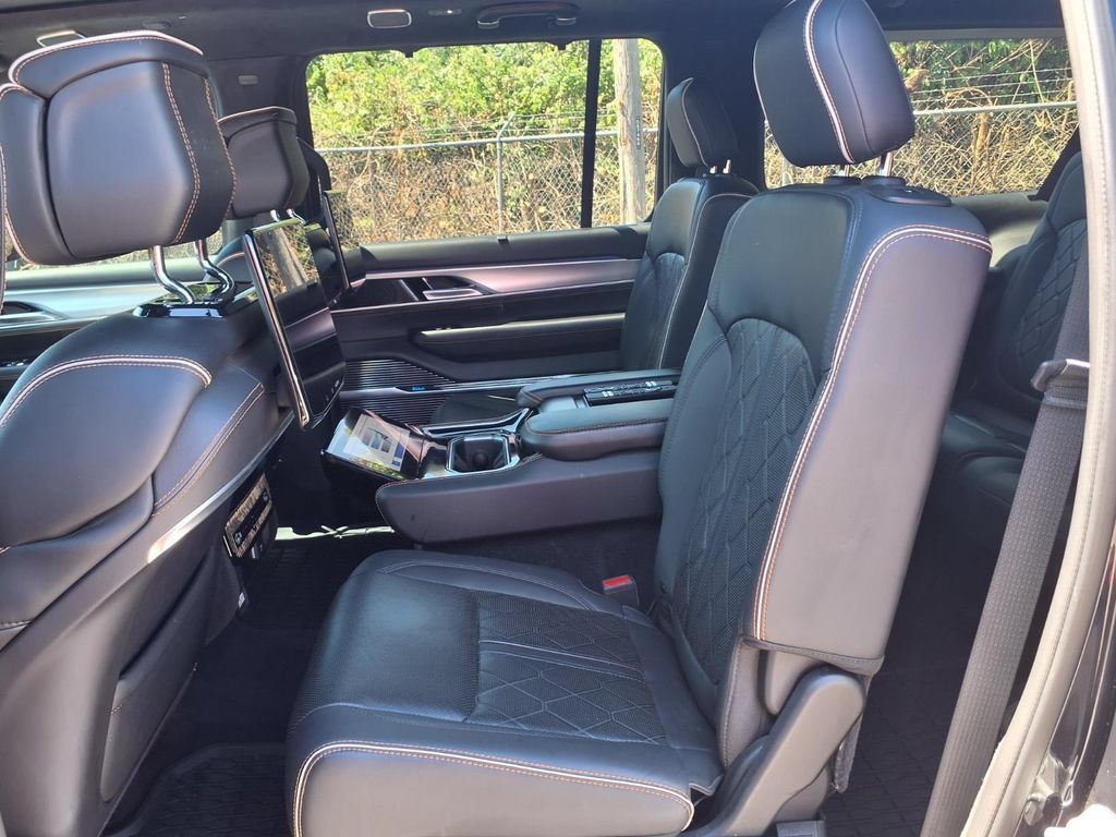 Used 2023 Jeep Grand Wagoneer L Series III w/ Rear Seat Video Group 1 AWD/4WD image 24