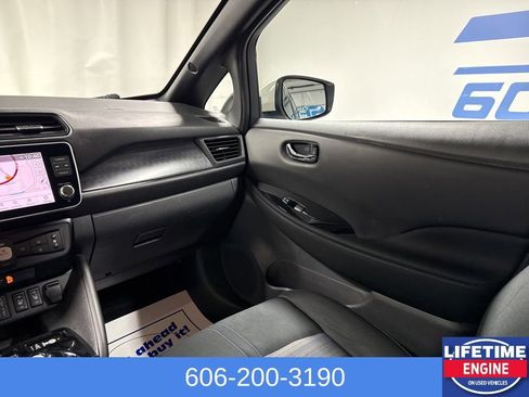 Used 2023 Nissan Leaf SV Plus image 21