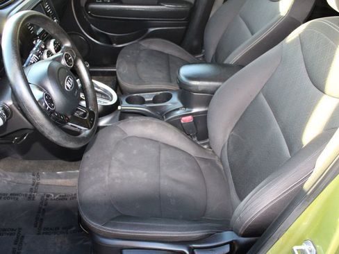 Used 2017 Kia Soul w/ Convenience Package image 14