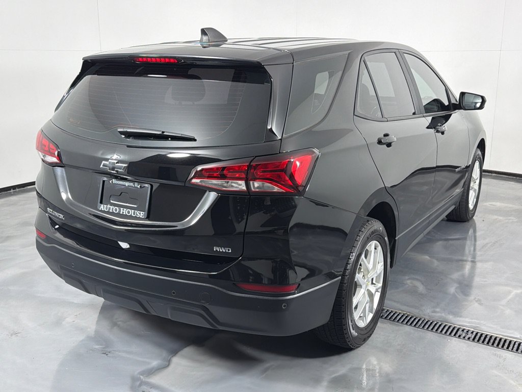 Used 2022 Chevrolet Equinox LS AWD/4WD image 5