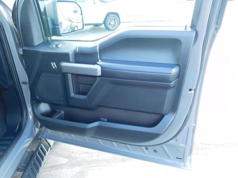 Used 2020 Ford F150 XLT w/ Equipment Group 302A Luxury AWD/4WD image 18