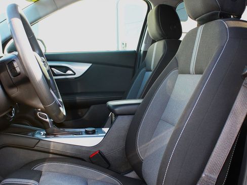 Used 2023 Chevrolet Blazer LT w/ Convenience Package image 17