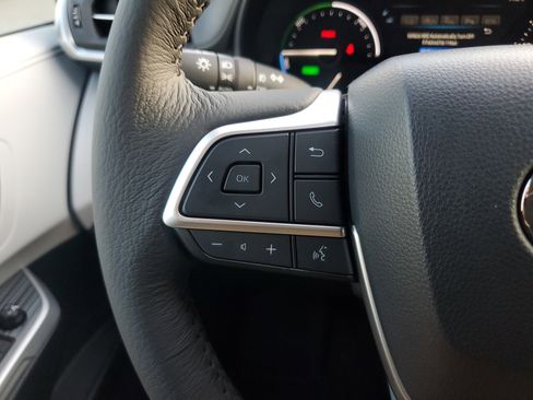 New 2025 Toyota Sienna XLE image 21