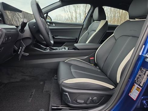 New 2026 Kia K5 GT-Line image 5