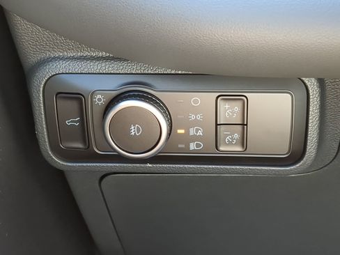 New 2025 Ford Explorer Active w/ Active Comfort Package image 61