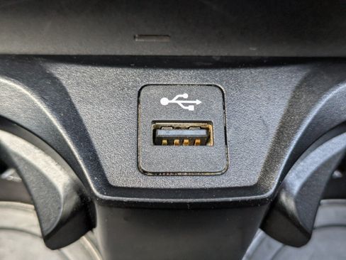 Used 2025 BMW i4 xDrive40i AWD/4WD image 26