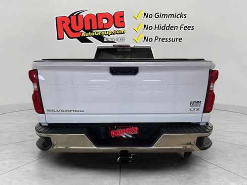 Certified 2022 Chevrolet Silverado 3500 LTZ w/ LTZ Plus Package image 4