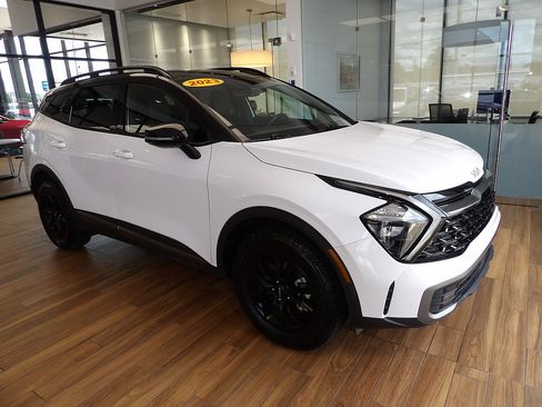 Used 2023 Kia Sportage X-Pro AWD/4WD image 3
