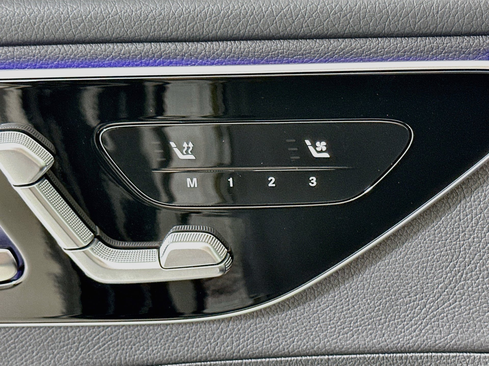 Certified 2026 Mercedes-Benz C 300 Sedan image 21