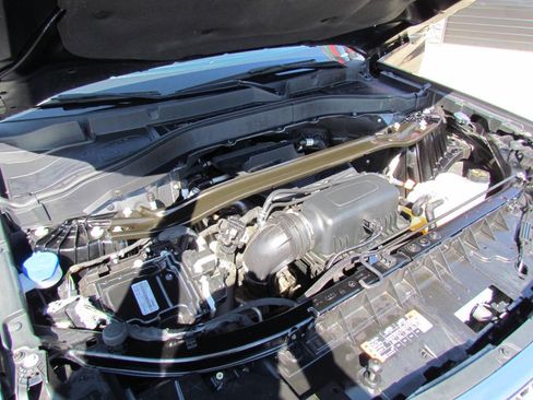 Used 2020 Ford Explorer Limited image 28