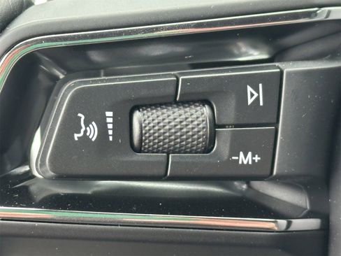 New 2026 Porsche Macan S image 26