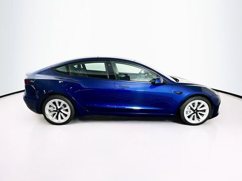 Used 2022 Tesla Model 3 Long Range image 10