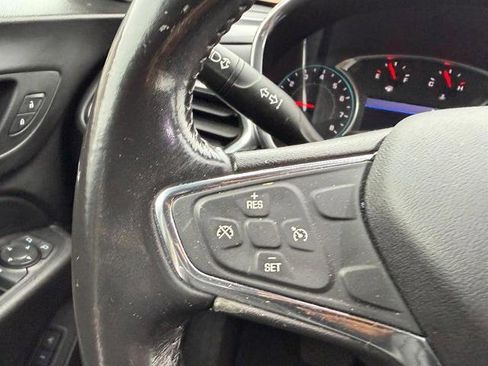 Used 2019 Chevrolet Equinox Premier image 13