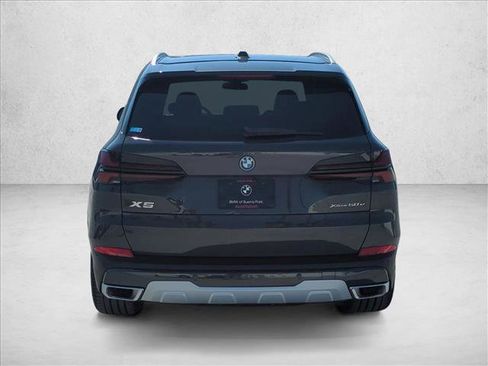 New 2026 BMW X5 xDrive50e w/ Executive Package AWD/4WD image 8