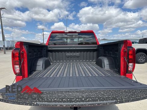 New 2026 GMC Sierra 1500 Elevation w/ Elevation Premium Package AWD/4WD image 9