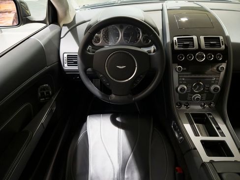 Used 2015 Aston Martin DB9 Coupe image 20