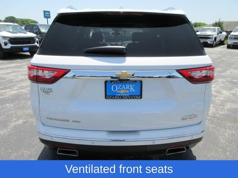 Certified 2018 Chevrolet Traverse High Country AWD/4WD image 4
