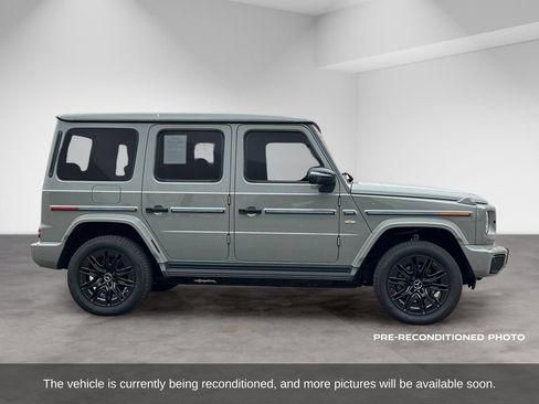Used 2025 Mercedes-Benz G 580 w/ EQ Technology image 8