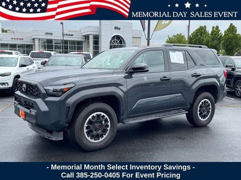Used 2025 Toyota 4Runner TRD Off-Road AWD/4WD image 1