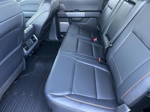 New 2025 Ford F150 Lariat w/ Equipment Group 501A Mid image 31