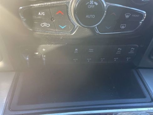 Used 2018 RAM 2500 Laramie w/ Sport Appearance Group image 21