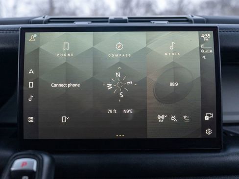 Certified 2023 Land Rover Defender 130 SE image 22