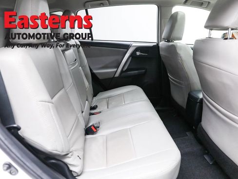 Used 2018 Toyota RAV4 XLE w/ Convenience Package image 23