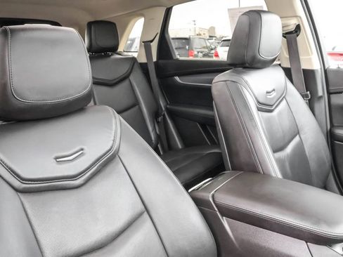 Used 2018 Cadillac XT5 Premium Luxury image 37
