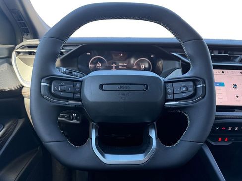 New 2026 Jeep Cherokee Limited image 12