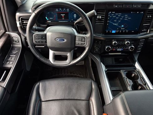 Used 2024 Ford F250 Lariat w/ Chrome Package image 12