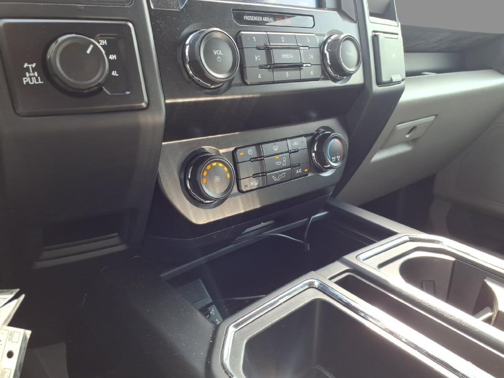Used 2019 Ford F150 XL w/ Equipment Group 101A Mid AWD/4WD image 25
