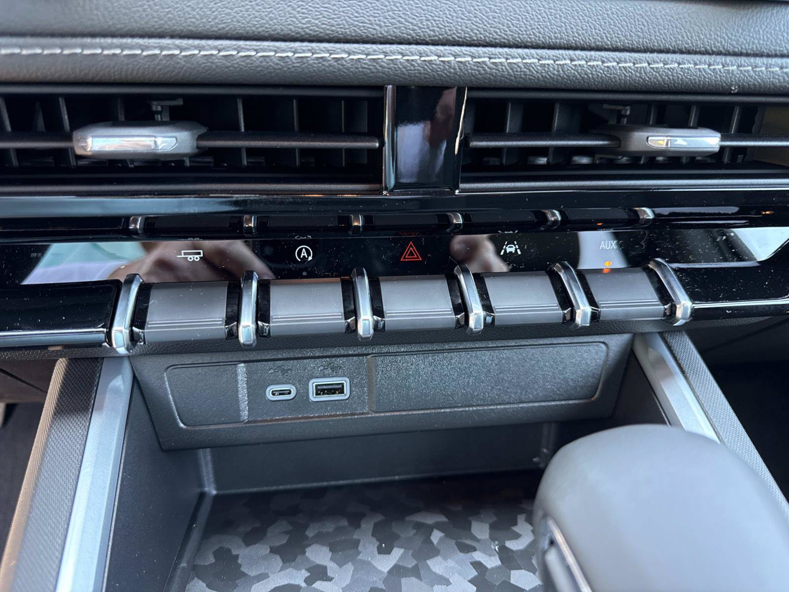 New 2026 Chevrolet Colorado LT RWD image 27