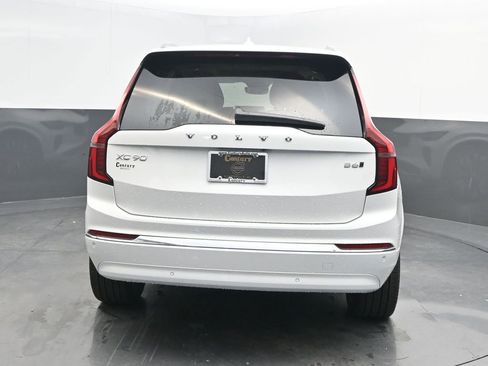 New 2026 Volvo XC90 B6 Ultra w/ Protection Package AWD/4WD image 6