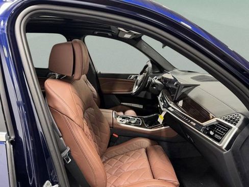 New 2026 BMW X5 xDrive50e image 18