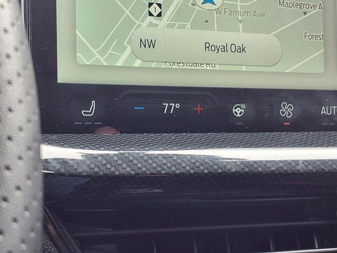 Used 2024 Ford Escape ST-Line w/ Tech Pack #1 image 3