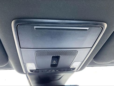 Used 2024 Honda CR-V Sport Touring image 31