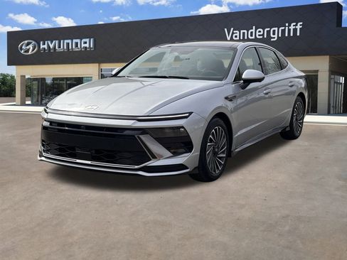 Used 2026 Hyundai Sonata Limited image 11