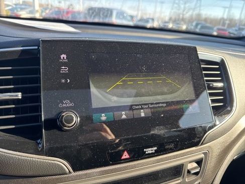 Used 2022 Honda Pilot TrailSport image 20