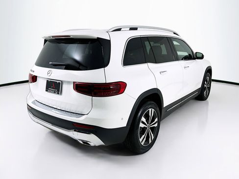 New 2026 Mercedes-Benz GLB 250 image 8