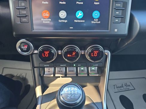 Used 2023 Toyota GR86 Base w/ ALL Weather Mat Package (TMS) image 27