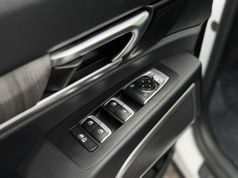 Used 2024 Kia Telluride EX image 34