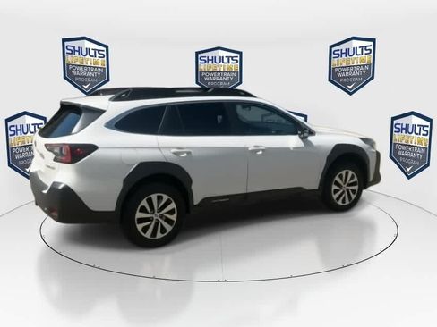 Used 2025 Subaru Outback Premium AWD/4WD image 9