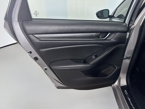 Used 2021 Honda Accord Sport Special Edition image 26