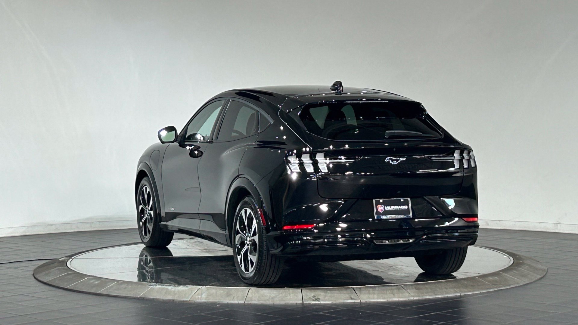 Used 2023 Ford Mustang Mach-E Premium AWD/4WD image 7