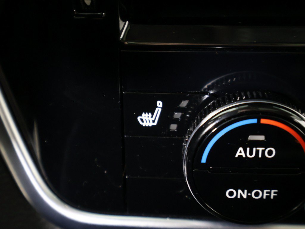 Used 2023 Nissan Rogue SL w/ SL Premium Package FWD image 54