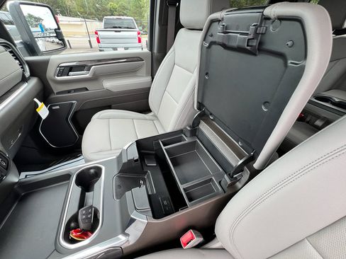 New 2026 Chevrolet Silverado 2500 LTZ w/ LTZ Convenience Package image 26