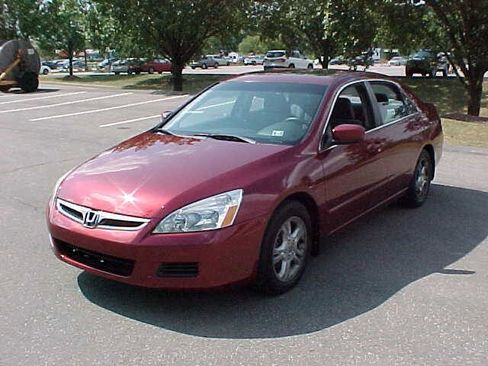 Used 2006 Honda Accord EX image 3