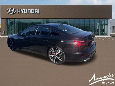 Used 2022 Audi S6 Premium Plus image 3