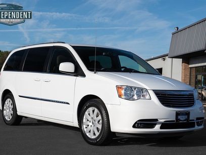 Used 2014 Chrysler Town & Country Touring