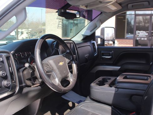 Used 2017 Chevrolet Silverado 2500 LT w/ LT Fleet Convenience Package image 14